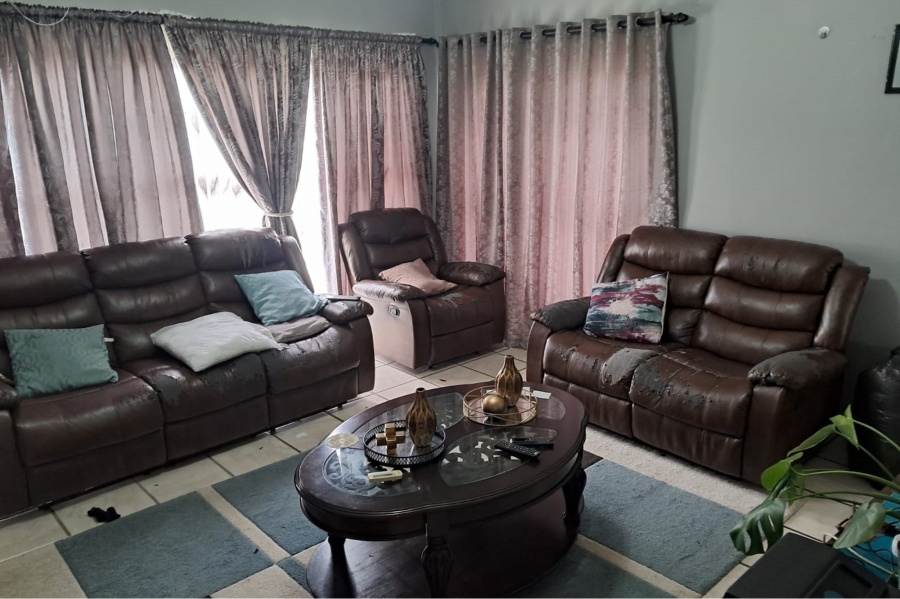 3 Bedroom Property for Sale in Morningside Eastern Cape